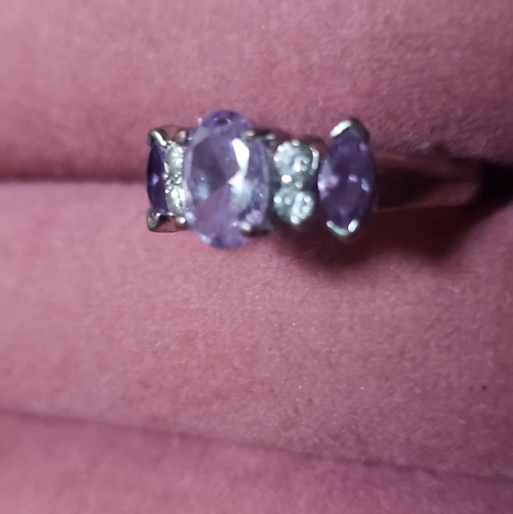 Amethyst Ring - Picture 2 of 3